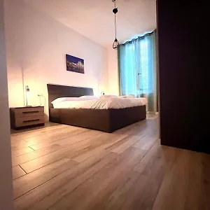 https://apt-kibilu-via-valtellina.italymilanhotels.net